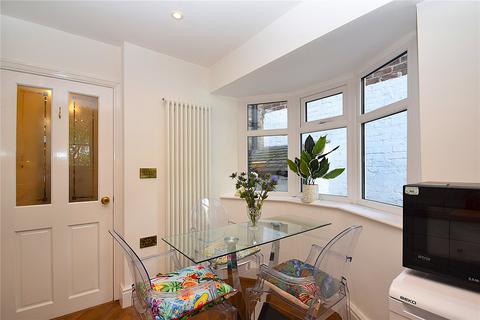 3 bedroom terraced house for sale, Falsgrave Road, Scarborough, North Yorkshire, YO12