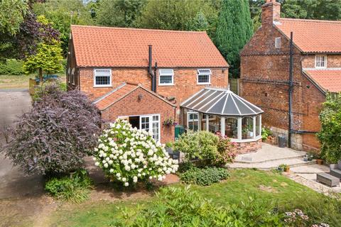 4 bedroom detached house for sale, Church Street, Elsham, North Lincolnshire, DN20