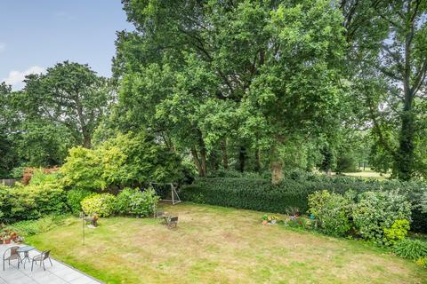 5 bedroom detached house for sale, Birch Grove, Pyrford, GU22