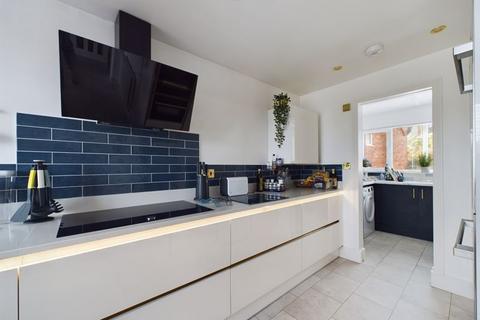 3 bedroom detached house for sale, Foxlands Avenue, Penn, Wolverhampton, WV4