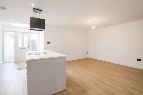 2 bedroom apartment for sale, North Cray Road, Bexley Village