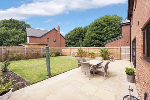 4 bedroom detached house for sale, Elmwood Drive, Congleton