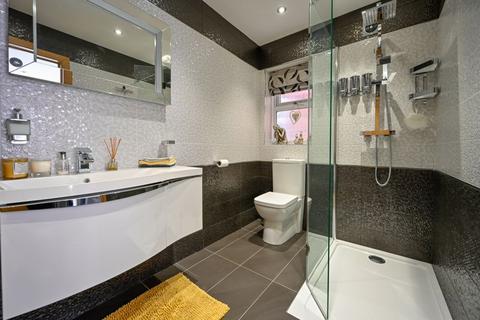 1a Cormorant Close, Brownhills, Walsall, WS8 6GA