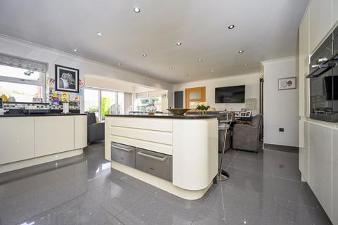 1a Cormorant Close, Brownhills, Walsall, WS8 6GA