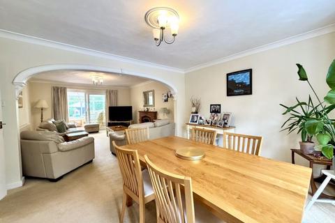 4 bedroom detached house for sale, Rectory Road, Sutton Coldfield, B75 7SA