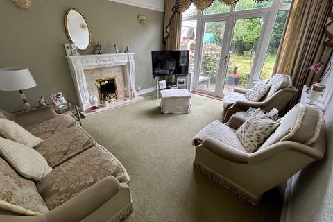 4 bedroom detached house for sale, Melrose Avenue, Sutton Coldfield, B73 6NS