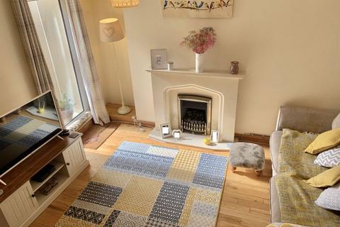 33 Henry Street, Neath, SA11 1PG