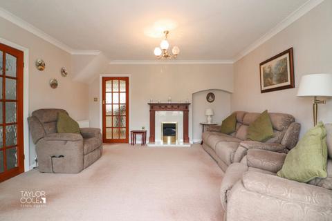 3 bedroom semi-detached house for sale, Lichfield Crescent, Hopwas