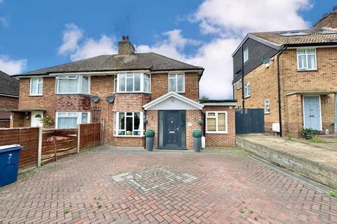 7 Fishermans Way, Bourne End, SL8 5LX