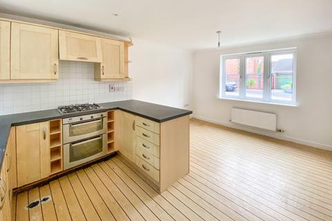 3 bedroom link detached house for sale, Stanhope Avenue, Carrington