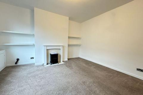 2 bedroom terraced house to rent, Mowbray Street, Halliwell, Bolton * AVAILABLE NOW *