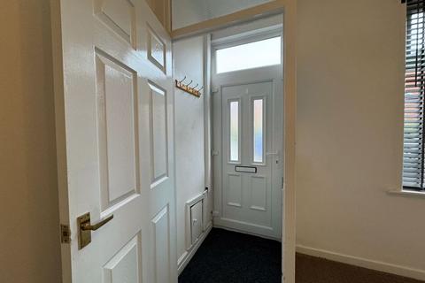 2 bedroom terraced house to rent, Mowbray Street, Halliwell, Bolton * AVAILABLE NOW *