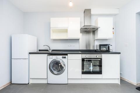1 bedroom apartment to rent, Bellevue Road, SO15