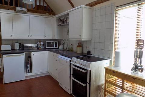 3 bedroom property to rent, Sycamore Barn, Elmsted