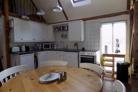 3 bedroom property to rent, Sycamore Barn, Elmsted