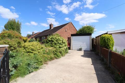 2 bedroom bungalow for sale, Rozel Crescent, Great Sankey, WA5