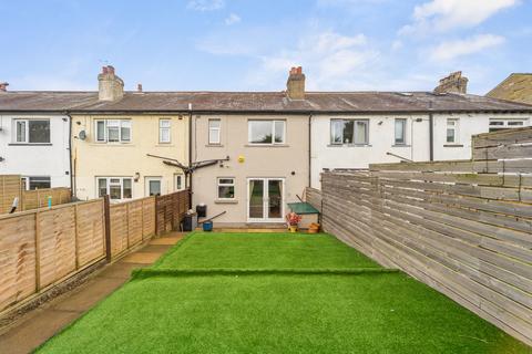 3 bedroom terraced house for sale, Canada Crescent, Rawdon, LS19