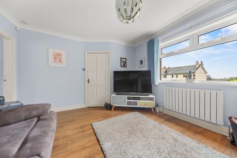 6 Canada Crescent, Rawdon, Leeds, LS19 6LT