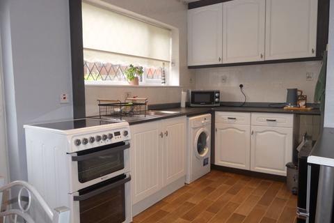 2 bedroom terraced house for sale, Manchester Road, Oldham OL2