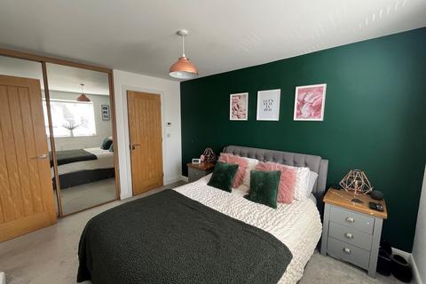 21 Farm Close, St Georges, Weston-super-mare, BS22 7SJ