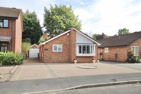 2 bedroom detached bungalow for sale, Fredericks Close, Stourbridge DY8