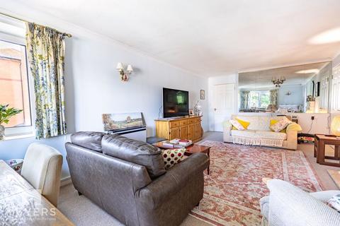 2 bedroom retirement property for sale, St. Peters Court, St. Peters Road, Bournemouth, BH1