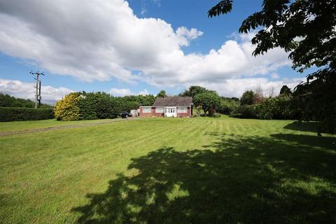 3 bedroom bungalow for sale, Hartle Lane, Nr Stourbridge DY9