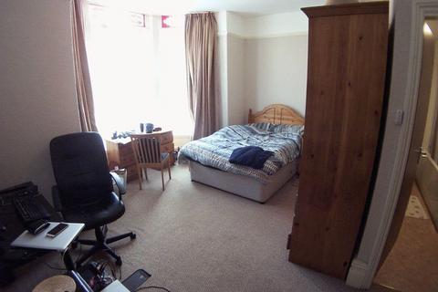 undefined, Cardigan Road, Leeds