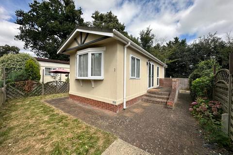 1 bedroom mobile home for sale, St Johns caravan park, Theobalds Park Road