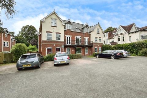 2 bedroom ground floor flat for sale, 64 Lansdowne Road, Bournemouth BH1