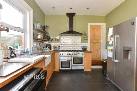 undefined, Carisbrooke Road, Newport, Isle of Wight