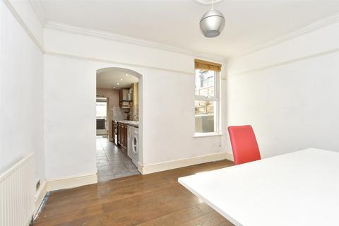 49 Adelaide Road, Gillingham, ME7 4NJ