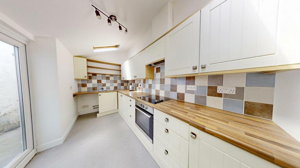 Easton-Square-Portland-Dorset-UK-08162024 154643