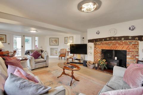 5 bedroom detached house for sale, The Street, Benenden, Kent, TN17 4DJ