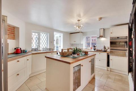 5 bedroom detached house for sale, The Street, Benenden, Kent, TN17 4DJ