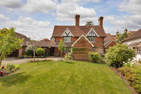 5 bedroom detached house for sale, The Street, Benenden, Kent, TN17 4DJ