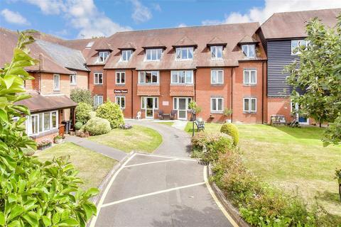 2 bedroom ground floor flat for sale, Woodbury Lane, Tenterden, Kent