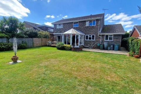 4 bedroom detached house for sale, Trelawny Way, Bembridge, Isle of Wight, PO35 5YE