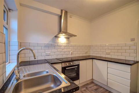 2 bedroom terraced house to rent, Wainfleet Avenue, Cottingham, East Yorkshire, HU16