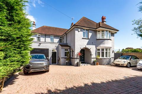 Broadwater Road, Worthing, West Sussex, BN14