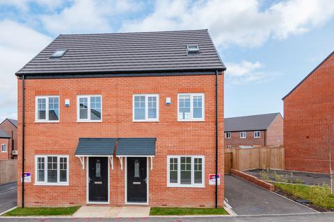 3 bedroom house to rent, at Alma Place, Ladybrook Close, Chesterfield, S42, Holmewood S42