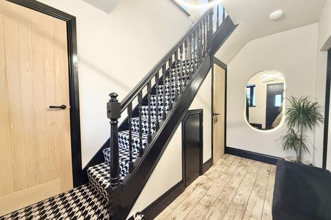3 bedroom semi-detached house for sale, Leominster Road, Ashbrooke, Tyne and Wear, SR2