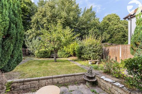 23 Whitecroft, Swanley, BR8 7YH