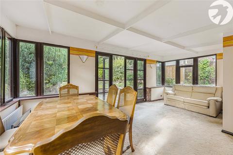 23 Whitecroft, Swanley, BR8 7YH
