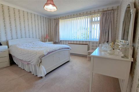 2 bedroom bungalow for sale, Shepherd Close, Highcliffe, Christchurch, Dorset, BH23