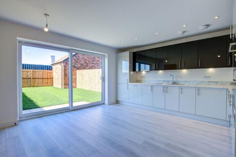 4 bedroom detached house for sale, Grendon Gardens, Darlington DL2