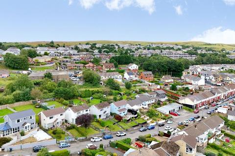 2 bedroom detached house for sale, Cefn Parc, Tredegar