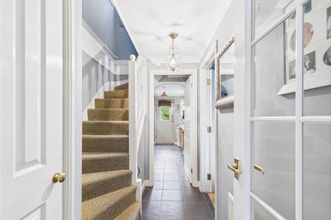 14 Barrell Close, Frating, Colchester, CO7 7GD