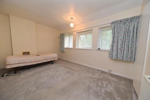 10 Hernehurst, Birmingham, B32 1RP