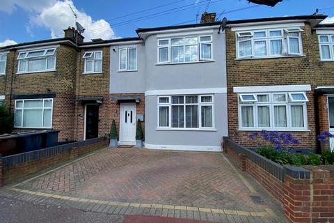 4 bedroom terraced house for sale, Winstead Gardens, Dagenham